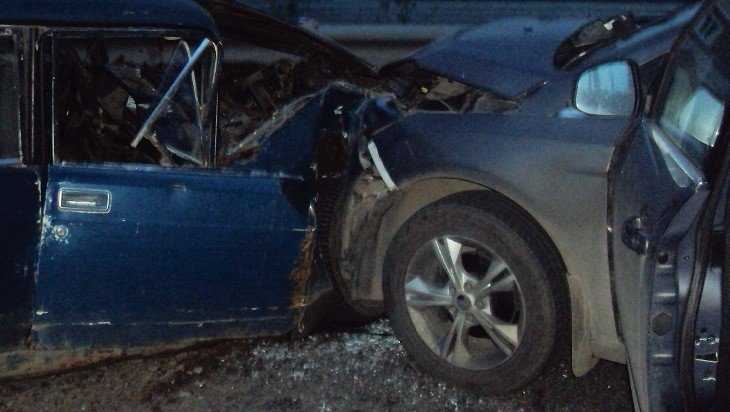 В Клинцах получили травмы оба водителя попавших в ДТП автомобилей