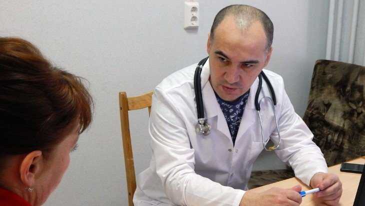 Брянских сердечников осмотрели врачи Минздрава