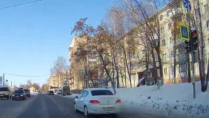 В Брянске полиция наказала простого водителя и оробела перед судьей