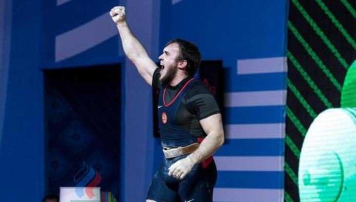 Брянец Егор Климонов завоевал Кубок мира по тяжёлой атлетике