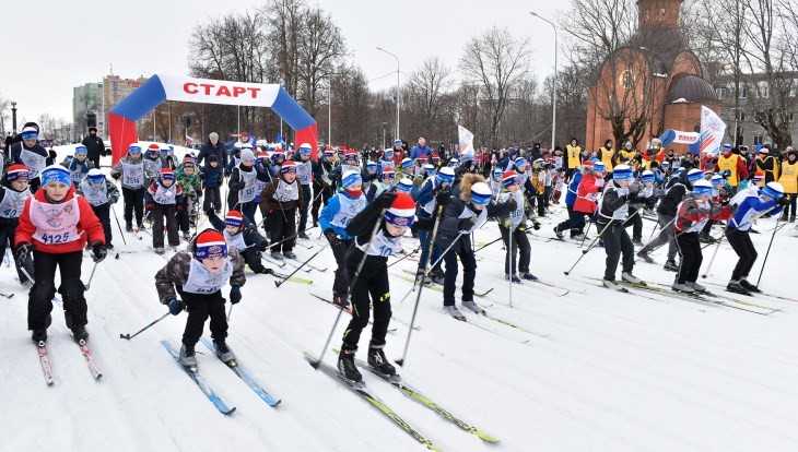 На «Лыжню России» вышли пять тысяч брянцев