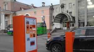 Стоянка у железнодорожного вокзала дала Брянску лишь 742 тысячи рублей