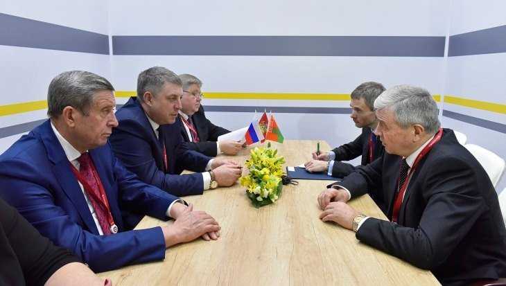 В Сочи брянский глава и белорусский посол договорились о сотрудничестве