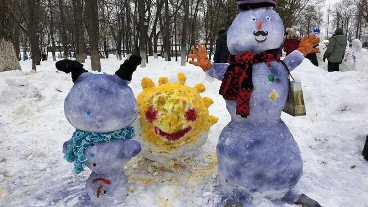 В Брянске выбрали лучших снеговиков