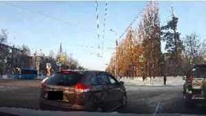 В Брянске по видео оштрафовали водителя Lada X Ray