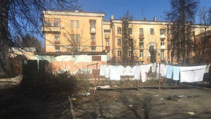 Житель Брянска указал властям на забытую свалку в центре города