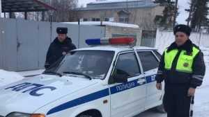 Брянские гаишники на трассе выручили из беды жительницу Подмосковья
