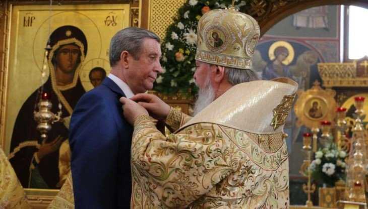 Патриарх Кирилл наградил главу Брянской думы Попкова орденом