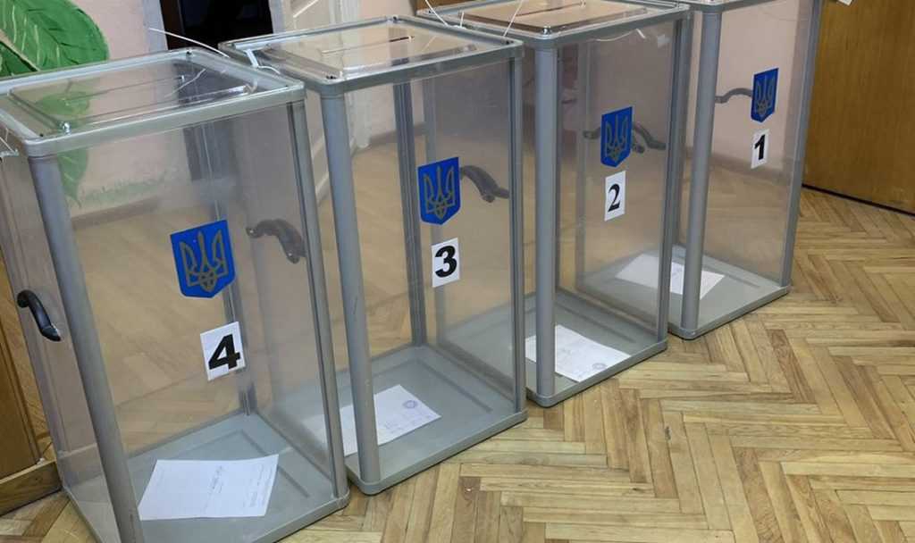 На Украине началось голосование на президентских выборах