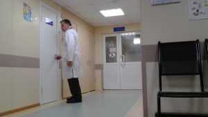 Брянского врача-онколога обвинили в жестоком обращении с пациенткой