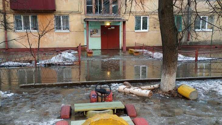 Жители Фокинского района Брянска остались 8 марта без воды