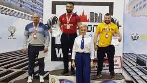 Атлет из Суража выиграл всероссийский турнир по пауэрлифтингу