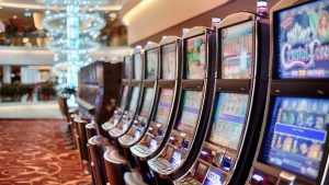 В Брянске отправили под суд троих организаторов азартных игр
