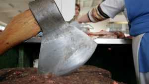 В брянских магазинах обнаружили 12 кг мяса неизвестного происхождения