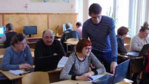 Жуковским пенсионерам преподали уроки компьютерной грамотности