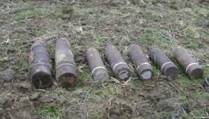 В Погарском районе в поле обнаружили 91 снаряд времён войны
