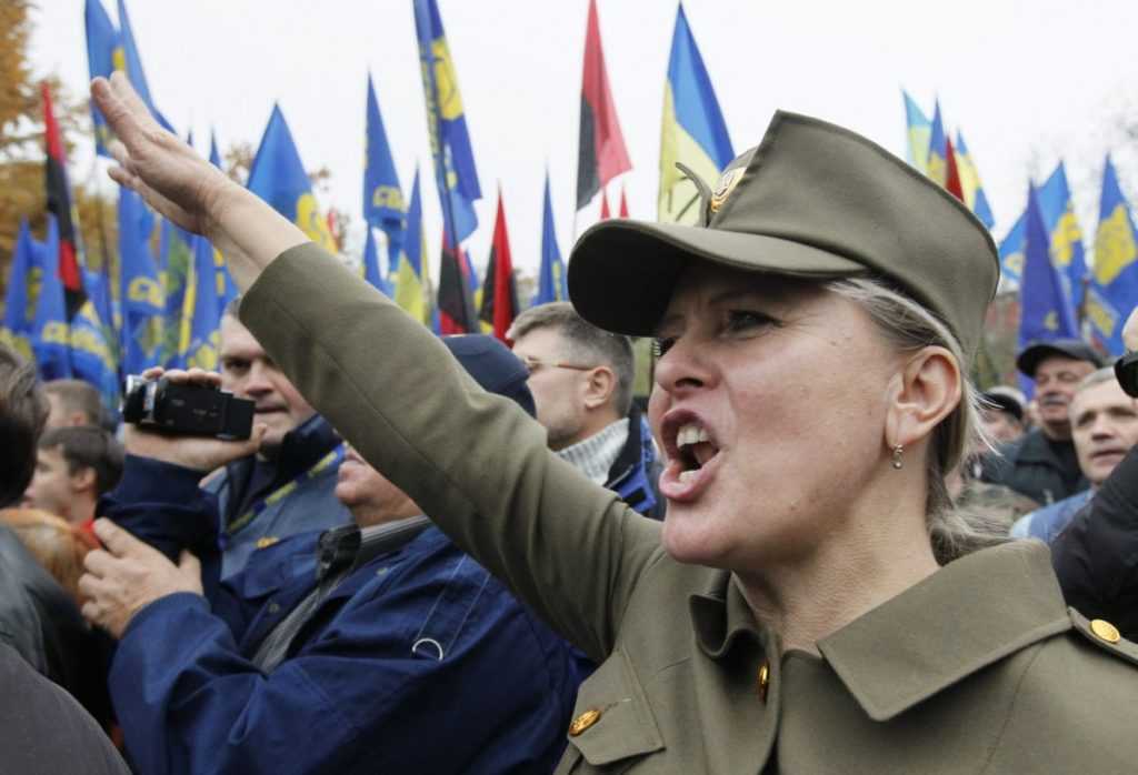 На Украине призвали судить ветеранов Красной армии
