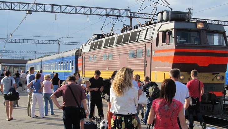 Расписание пригородных брянских поездов изменится в июне и начале июля
