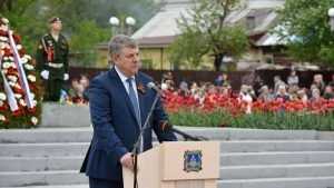 Губернатор Богомаз поздравил жителей Брянской области с Днем Победы