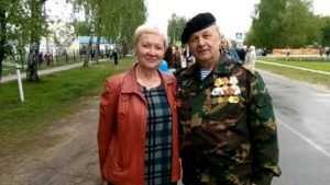 Председатель Союза писателей России отметил День Победы в суземском селе