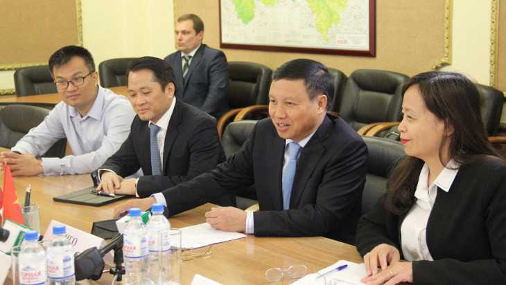Вьетнамский посол пришел в восторг от Брянской области