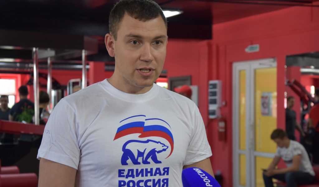 В Дятькове провели первый открытый турнир по русскому жиму
