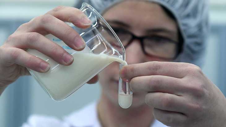 В Брянскую область завезли опасное орловское молоко