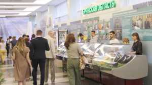 Брянская выставка в Госдуме привлекла внимание депутатов