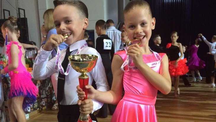 Брянские танцоры завоевали три золотых медали на состязаниях в Москве