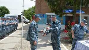 Брянских полицейских на Северном Кавказе посетил начальник УМВД