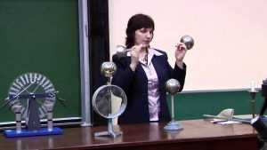 В Брянске заявили о нехватке учителей начальных классов и физики