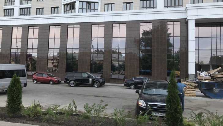 В центре Брянска откроется первый большой магазин «Перекрёсток»