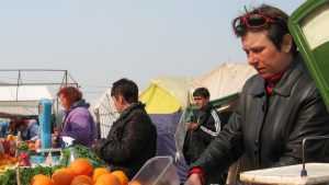 Специалистов неприятно удивили фрукты и ягоды из Узбекистана и Армении