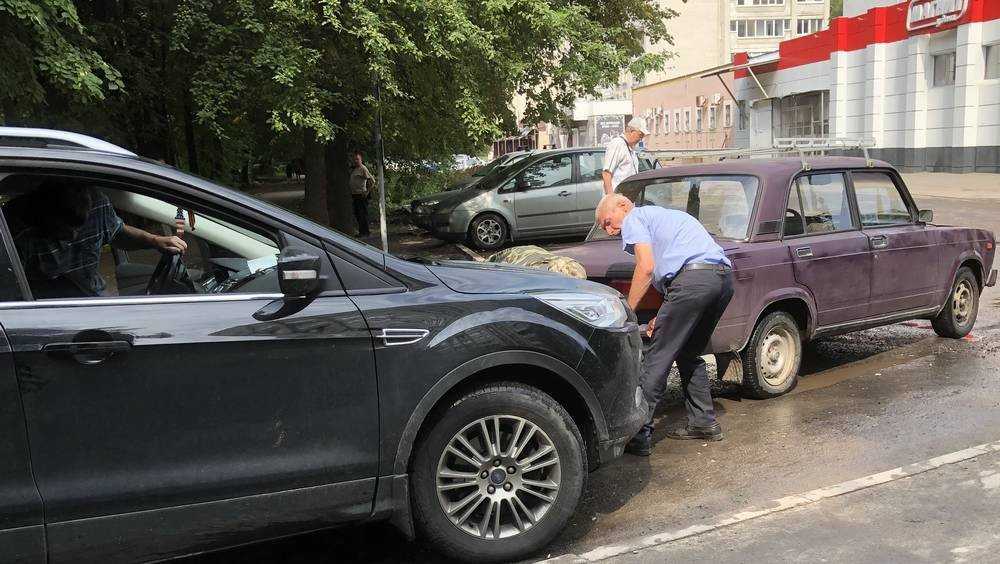 Аксакал брянских водителей провел сокрушительную атаку