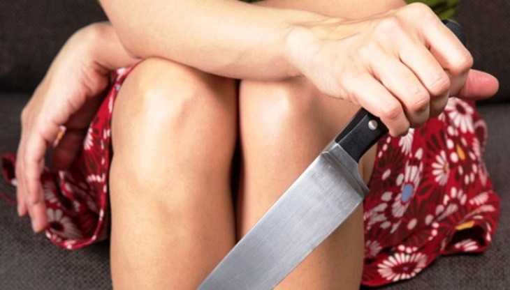 В Унече 40-летняя женщина зарезала сожителя из-за оскорблений