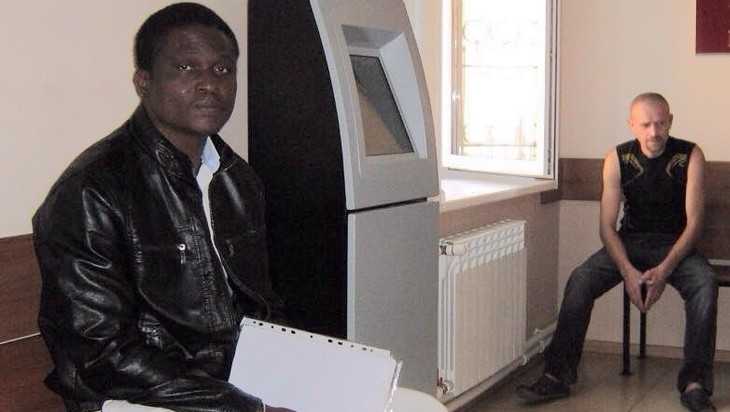 Брянская полиция пояснила депортацию африканца Бозобэйида Батома
