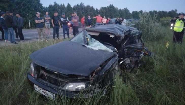 Под Брянском в ДТП с маршруткой погиб 35-летний водитель иномарки