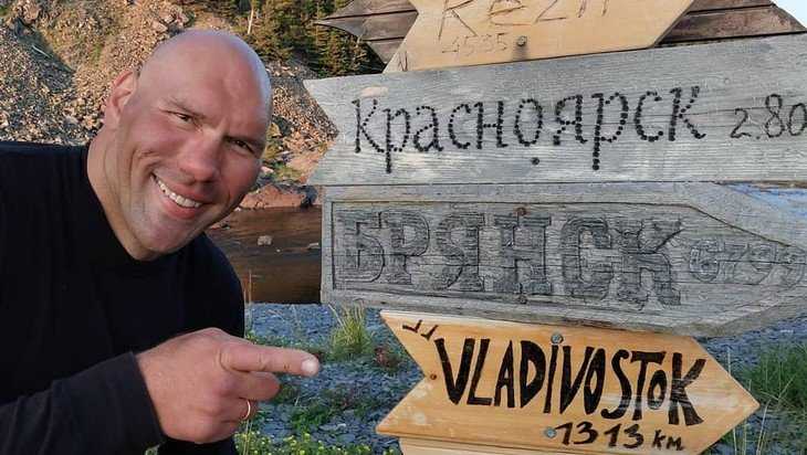 Депутат Валуев забрался на острова за 7 тысяч верст от Брянска