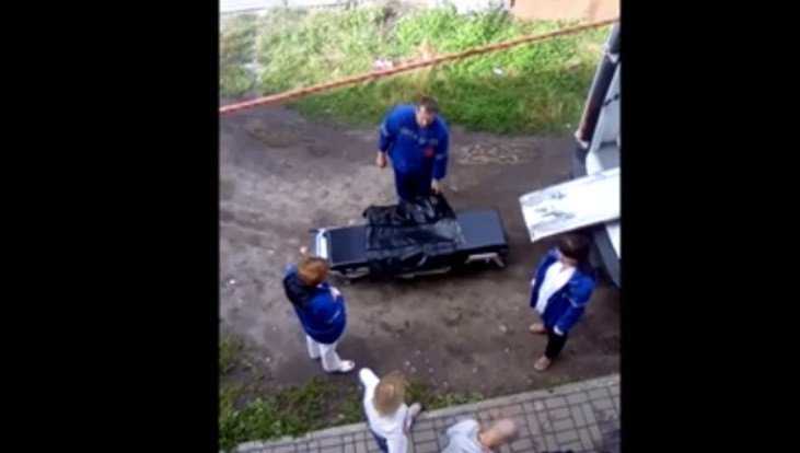 В Брянске сняли видео о суровых медиках и впавшем в кому алкоголике