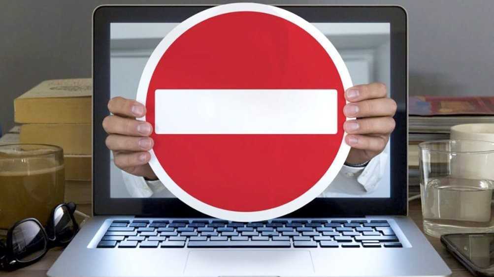 В Новозыбкове 35 сайтов закрыли за сбыт дипломов и выдачу микрозаймов