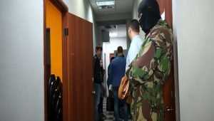 Брянская полиция провела обыски в фирме «Юризм»