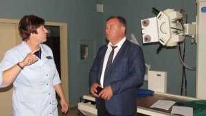Заместитель брянского губернатора проверил Навлинскую больницу
