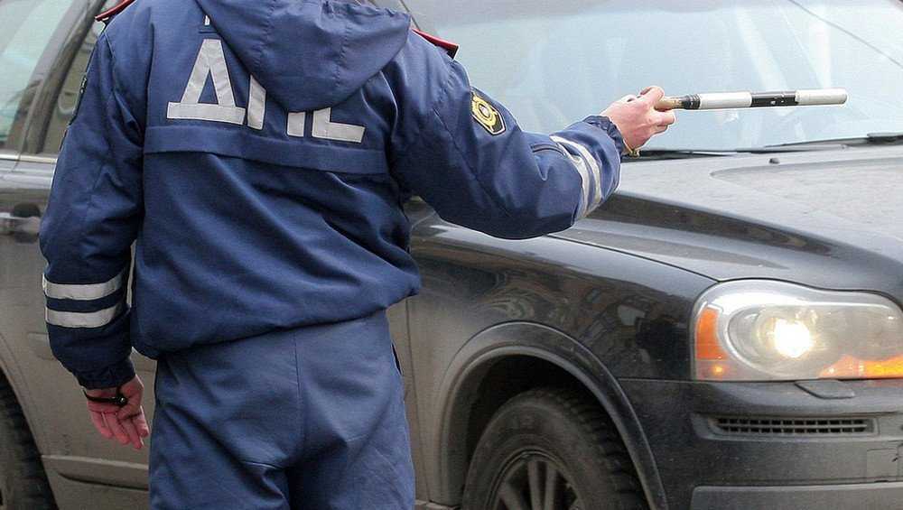 Под Трубчевском пытавшийся скрыться от полиции водитель попал в ДТП