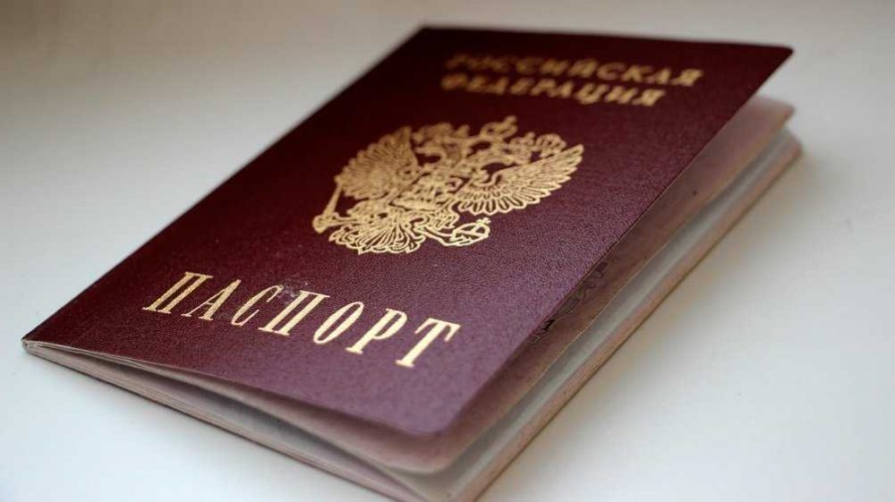 В Жуковке в мусорном контейнере обнаружили паспорт жителя Тольятти