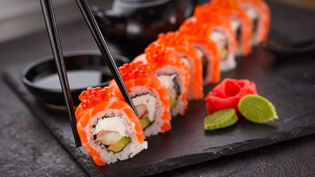 Виды суши – популярные и не очень