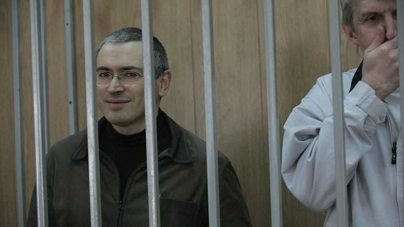 Путин назвал Ходорковского жуликом