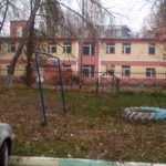 Житель Брянска заметил заброшенное здание детсада на улице Бурова
