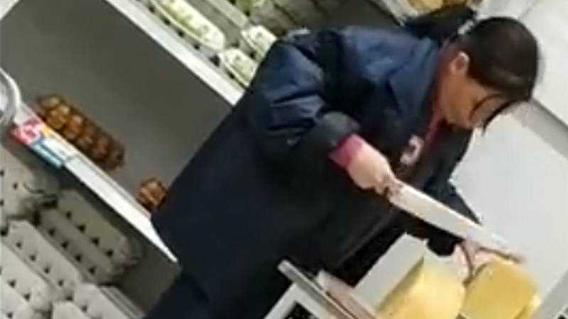 Брянцев разозлило шпионское видео о сотрудниках магазина