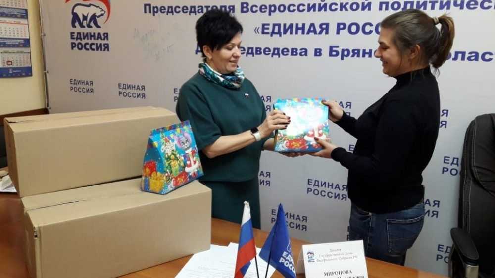 Валентина Миронова провела приём граждан в Брянске