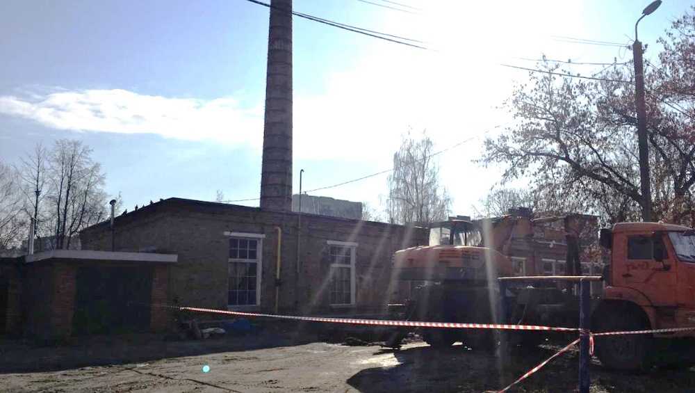 В Брянске после аварии вернули тепло 15 домам, детсаду и районному суду